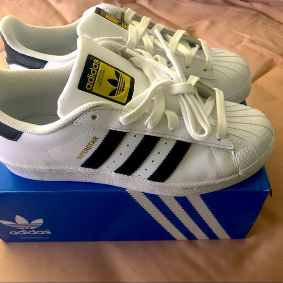 Adidas mens superstar shell toe sneakers - Picture 1 of 3